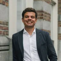 Sebastiaan Bakker - NVM Register Makelaar en Taxateur - Managing Partner Kolpa van der Hoek Rotterdam