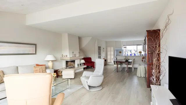 listing-566ba91d-3493-4907-8bcc-7b1595bf2c9f-265815474.jpg