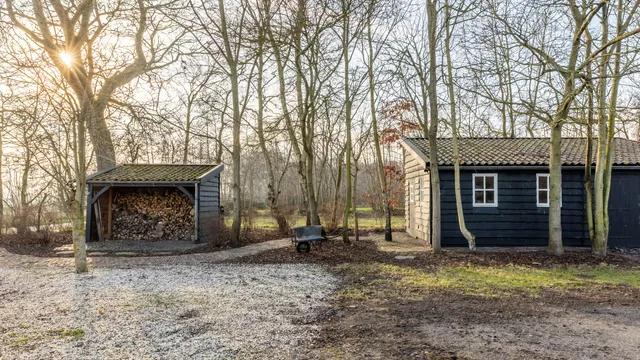 listing-7c1b661f-a0de-448b-bc74-69f4ac1f6536-261395982.jpg