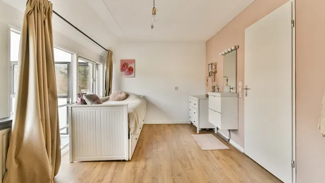 listing-59b18122-ed1e-4702-a7cc-7456ac0b9785-268070014.jpg