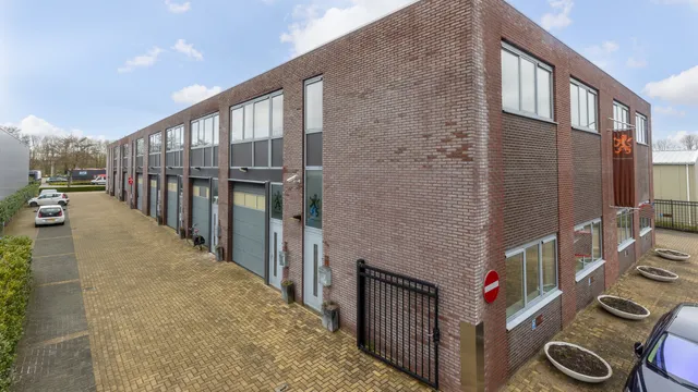listing-e663b3b5-a9bf-45f7-b69d-81485aa5986f-269125040.jpg