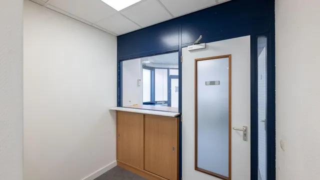 listing-a94e7a64-cd65-4db1-852c-018999d81e18-266848812.jpg