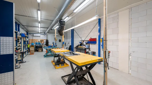 listing-a2d42d3f-b963-434c-b486-5c967f7f59e8-266849142.jpg