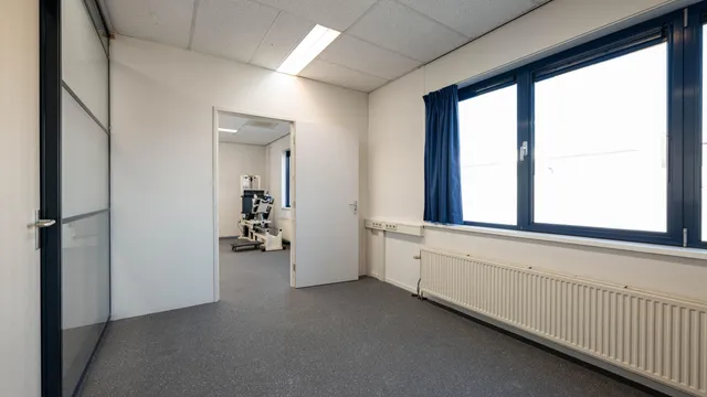 listing-8ea5d8d7-f663-4e9a-a8a0-74d0ade8110a-266849666.jpg