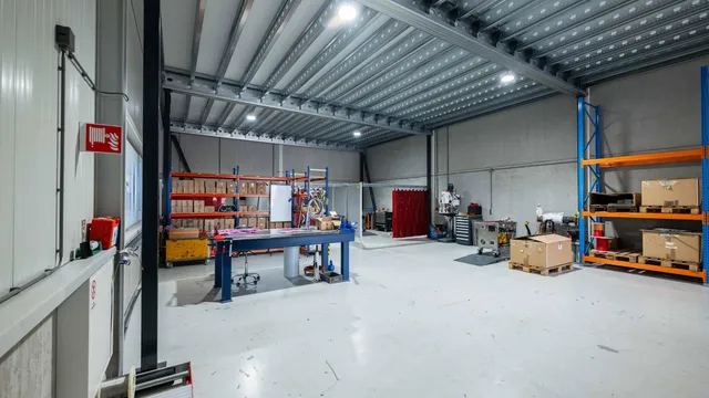 listing-0c7a613b-2c56-4751-b5d4-65a14e1b881c-268695560.jpg