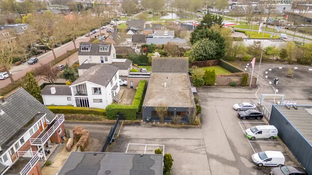 listing-b50f2ab5-3636-4d4e-85bf-de60f1653bcb-271264518.jpg