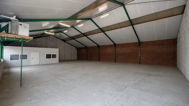 listing-ad3d4638-90a5-4802-ac8a-8b54367659e5-272200988.png