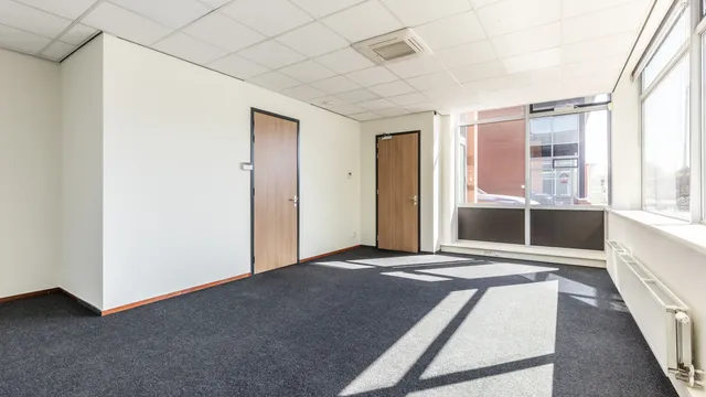 listing-762b66f4-c566-46b7-8ac6-7c416d50f545-274621380.jpg