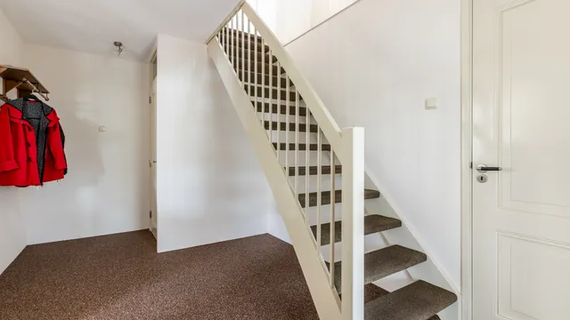 listing-98854314-d3d8-4bd4-acbe-7e34e5ff919b-275674374.jpg