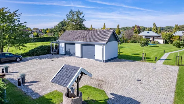 listing-9a3b3090-f2ec-4e6f-93bf-e6952654db5a-235429018.jpg
