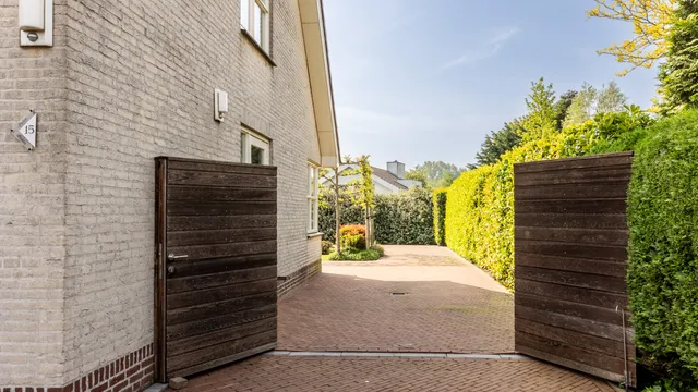 listing-270a9cd2-8934-44cc-aa61-1b2aba680d75-275673096.jpg