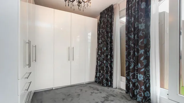 listing-9287ce10-d33c-40ab-84e1-90a0d09c56de-238075080.jpg
