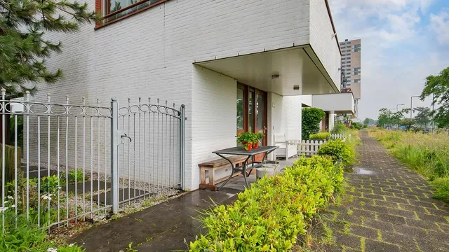 listing-8749fac5-b1e1-4254-bdc0-ab850c12d192-238075122.jpg