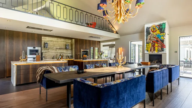 listing-f6c3ad8e-8868-48d4-926a-6058160db223-274209788.jpg