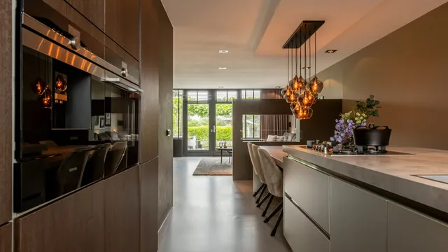 listing-5474e100-14ba-48a0-a2af-d9cffa0e29db-277896074.jpg