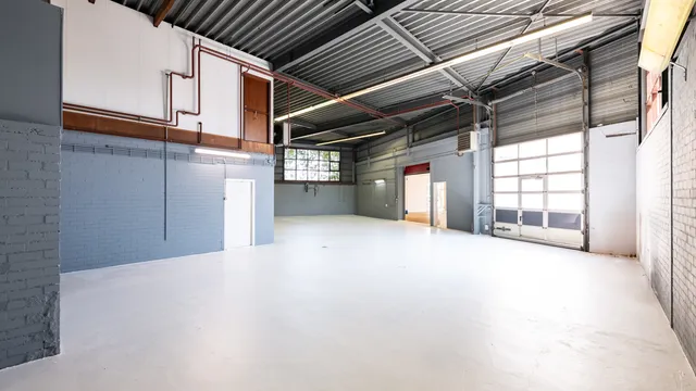 listing-dcc0231d-bb5f-41d3-aa8a-076484d7af54-279072096.jpg
