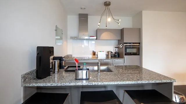 listing-a5cc09a5-1d29-486d-bd22-18f28f974c91-278981882.jpg