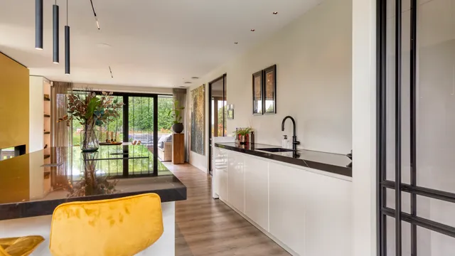 listing-e3b3b3d2-ec83-4403-928f-11552b91b55b-277772246.jpg