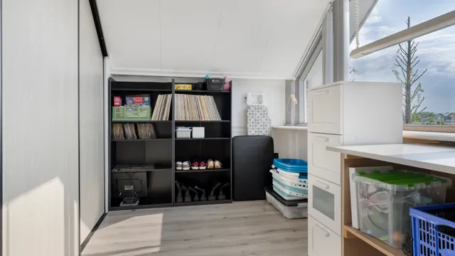 listing-576f06ae-fefd-42e6-be58-1229d14c6e83-279341488.jpg