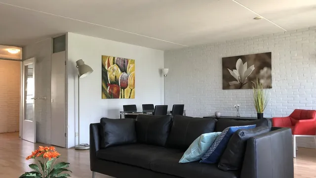 Foto 4 van Weena 55D